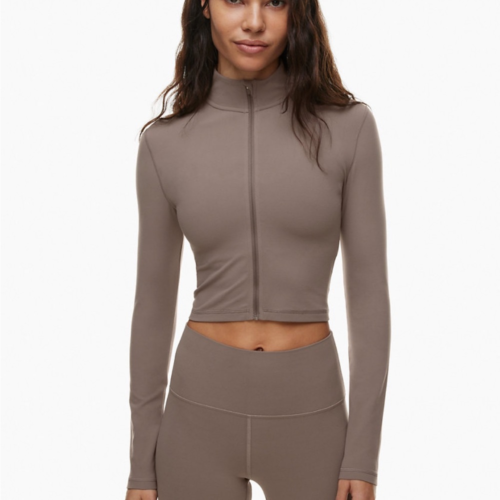 Aritzia TNA Butter Limit Zip Longsleeve Jacket